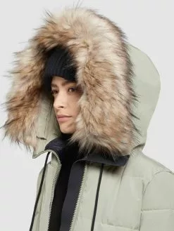 Khujo Wintermäntel Mantel LOLL Frauen Pastellgrün -Khujo Verkaufsshop 442b5ba70818fd789e85cd49aaecd65b