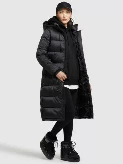 Khujo Wintermäntel Mantel Julina Frauen Schwarz -Khujo Verkaufsshop d221a7c93dfb45511367ed8336209c6d